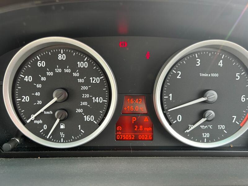 BMW 6 SERIES