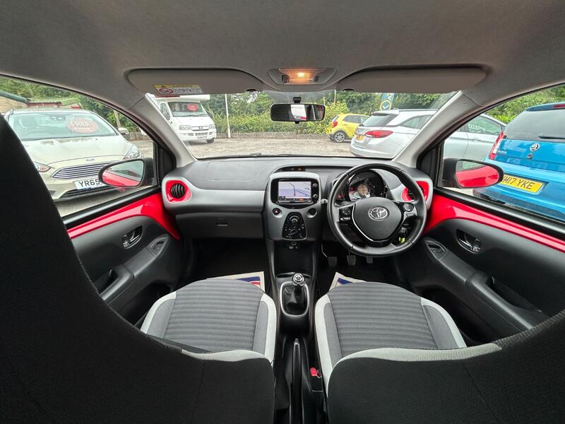 TOYOTA AYGO