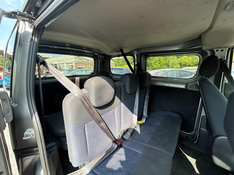 NISSAN NV200