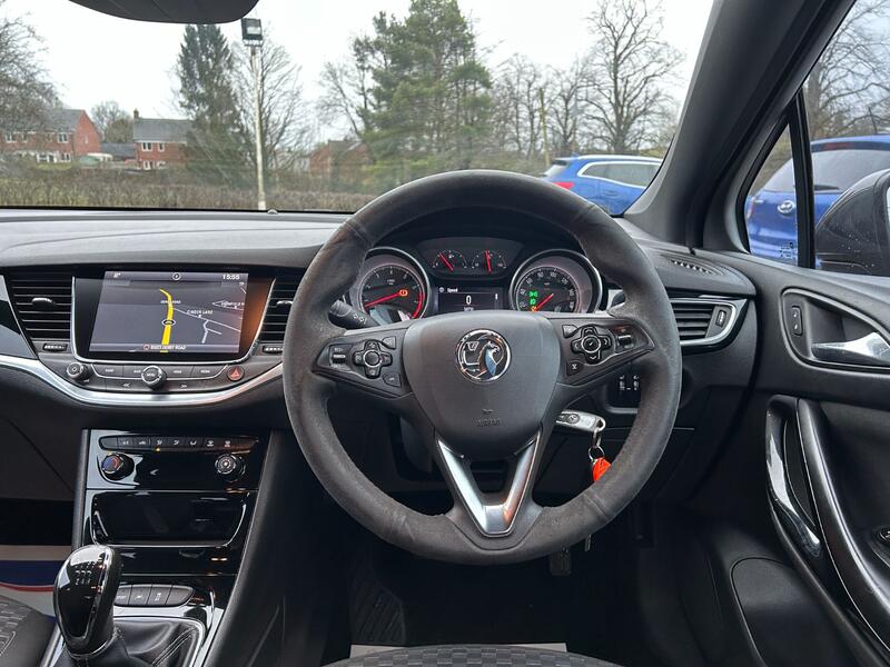 VAUXHALL ASTRA