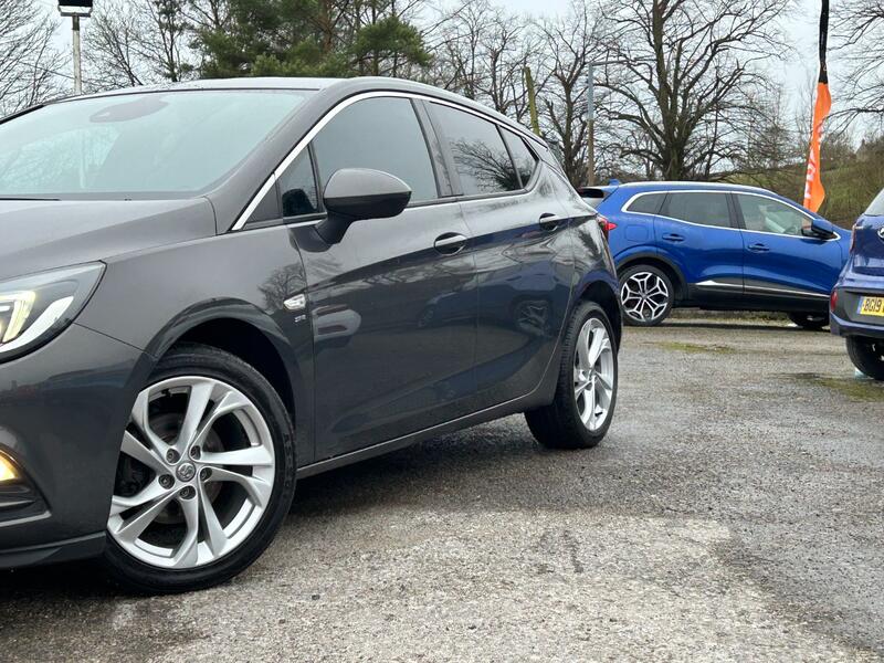 VAUXHALL ASTRA