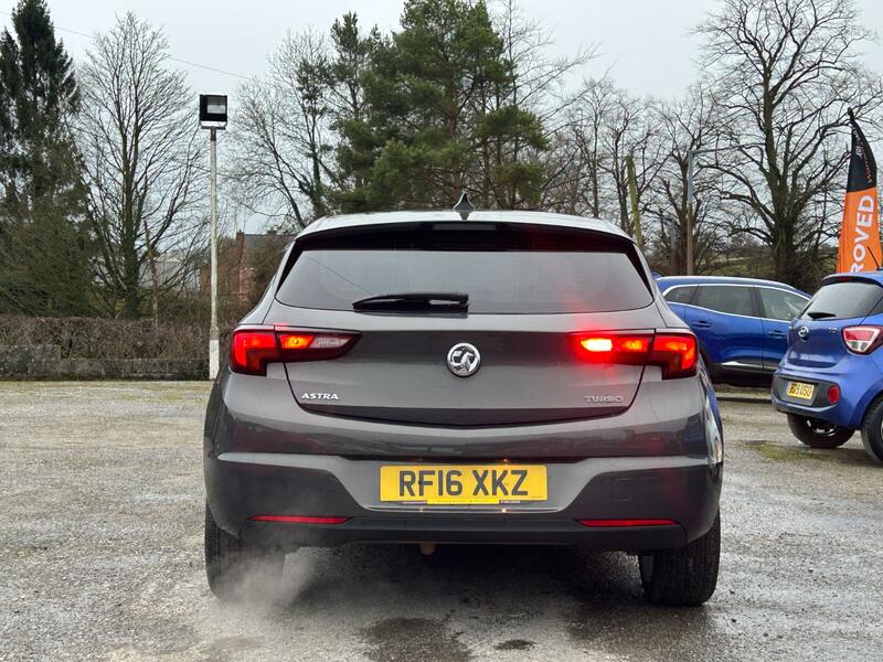 VAUXHALL ASTRA