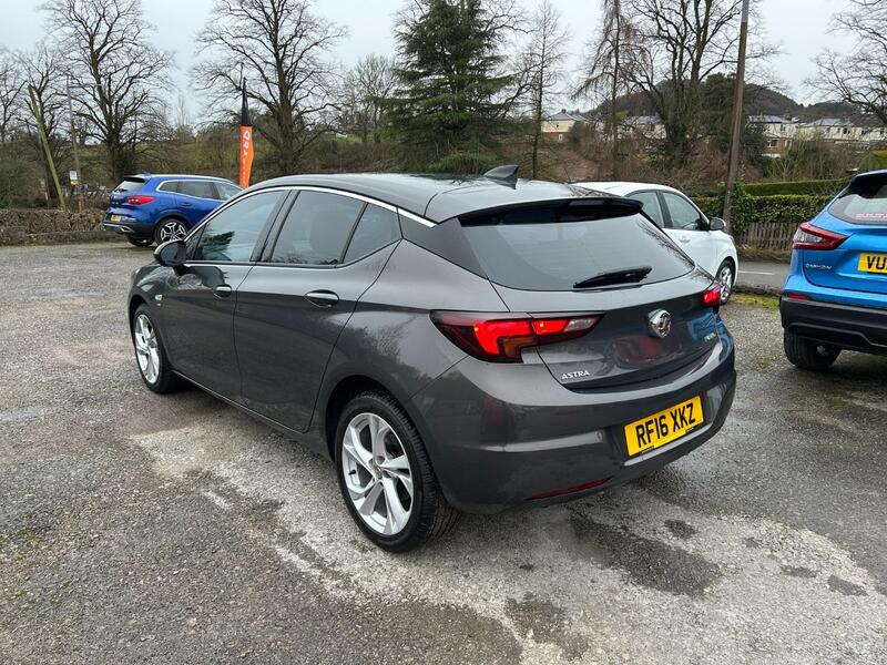 VAUXHALL ASTRA