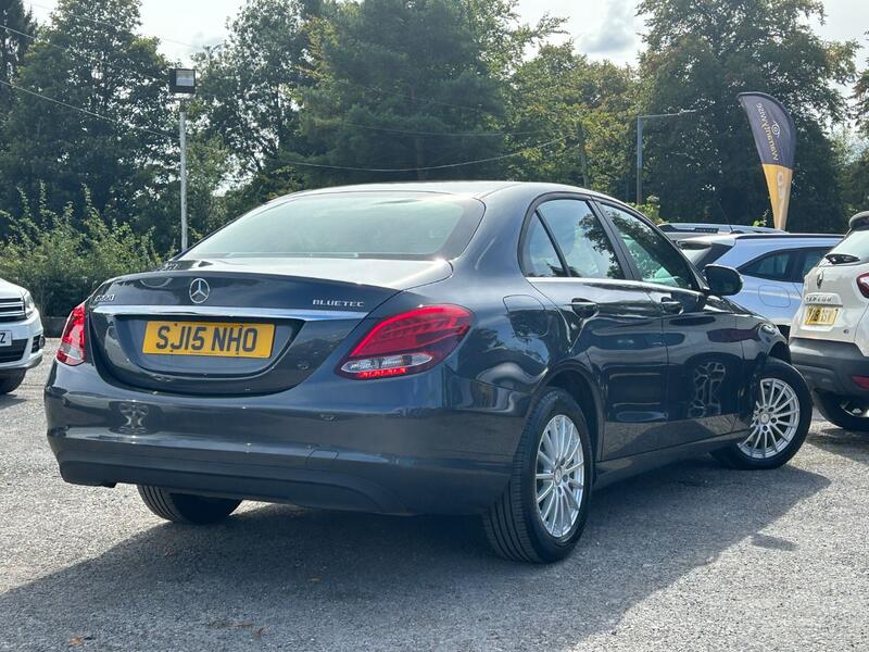 MERCEDES-BENZ C CLASS