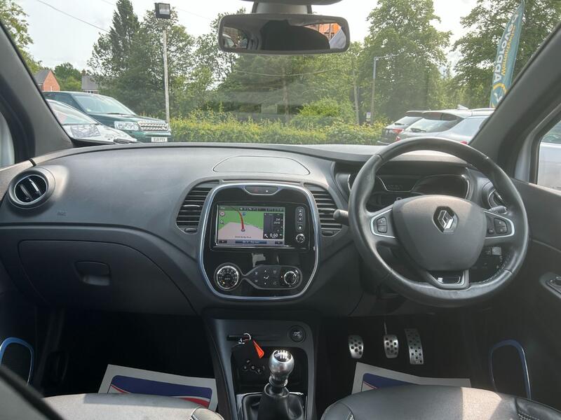 RENAULT CAPTUR