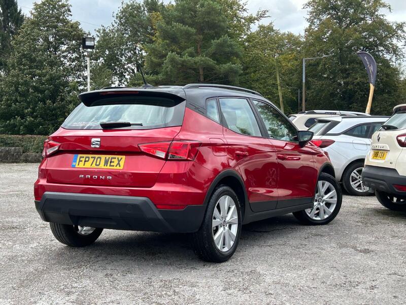 SEAT ARONA