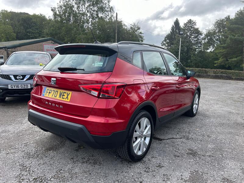 SEAT ARONA