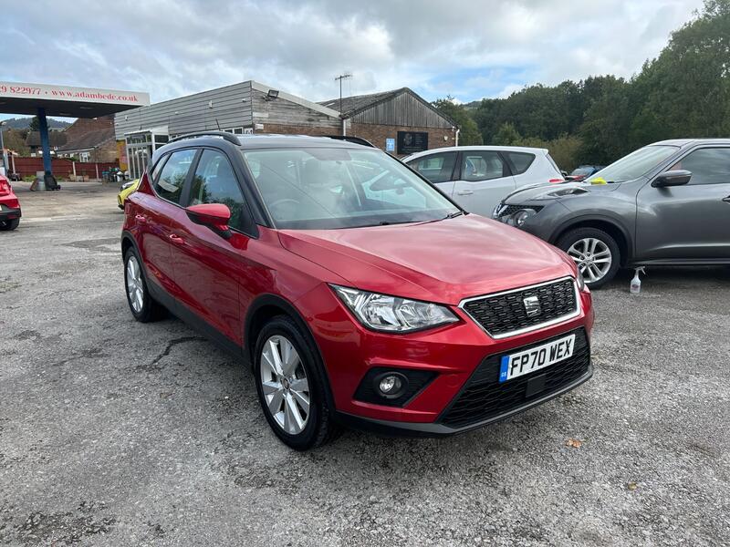 SEAT ARONA