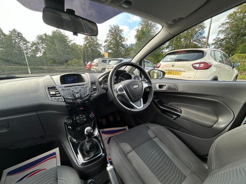 FORD FIESTA
