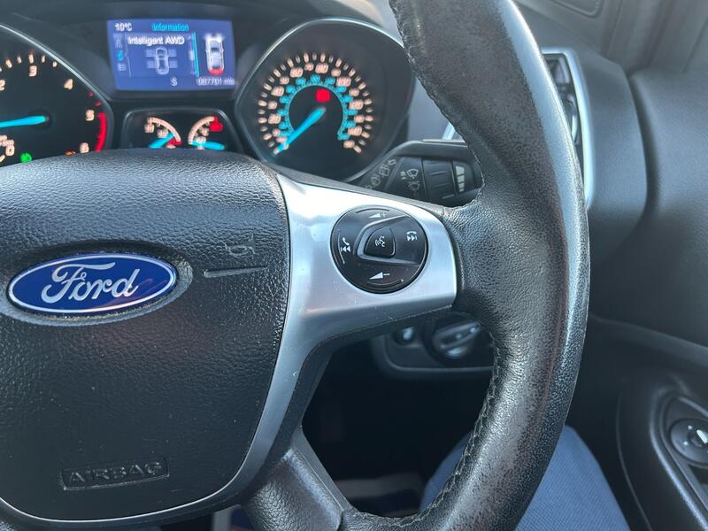 FORD KUGA