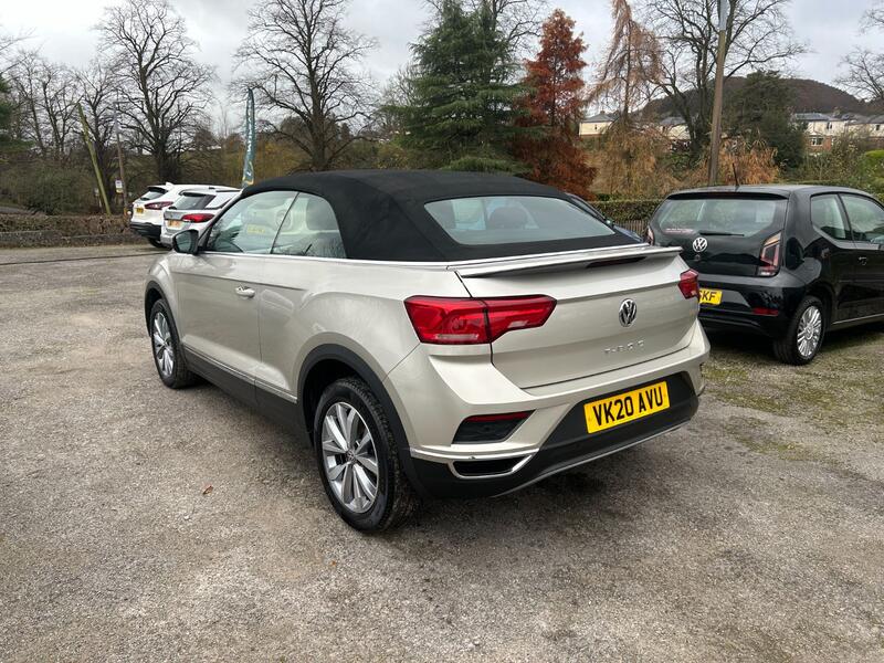VOLKSWAGEN T-ROC