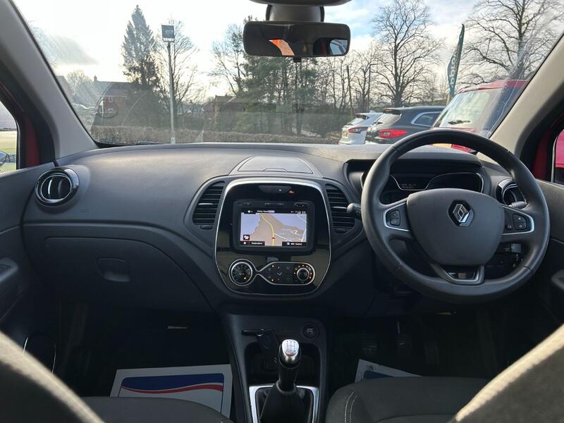 RENAULT CAPTUR
