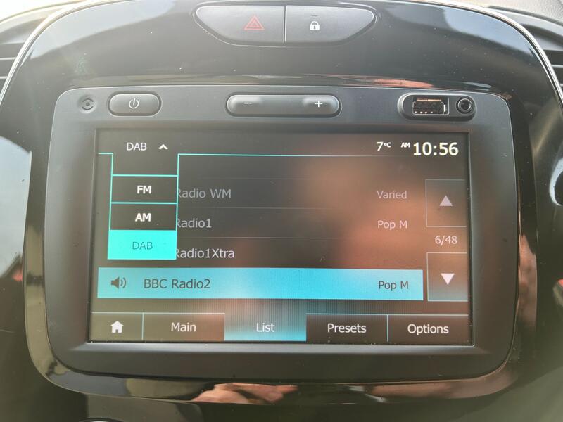 RENAULT CAPTUR