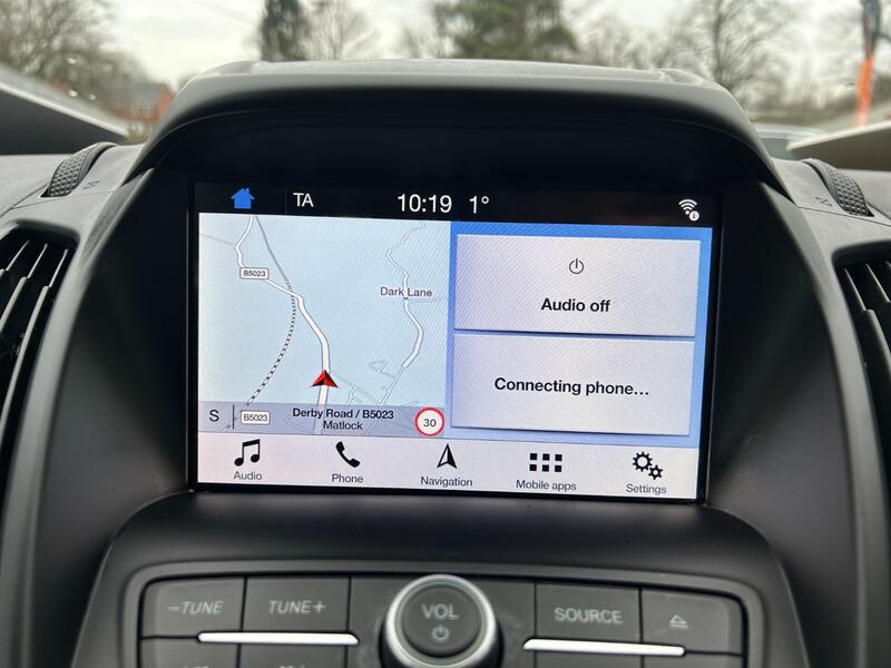 FORD KUGA