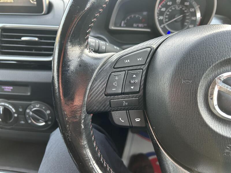 MAZDA MAZDA3
