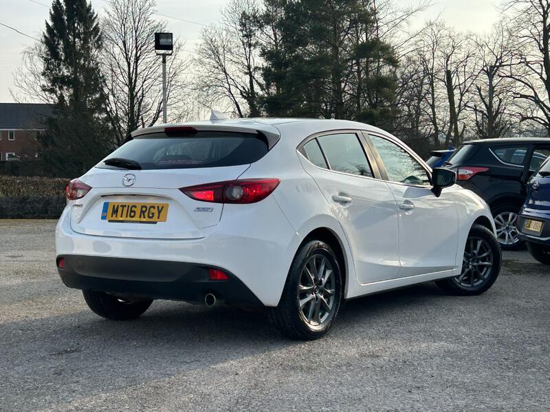 MAZDA MAZDA3