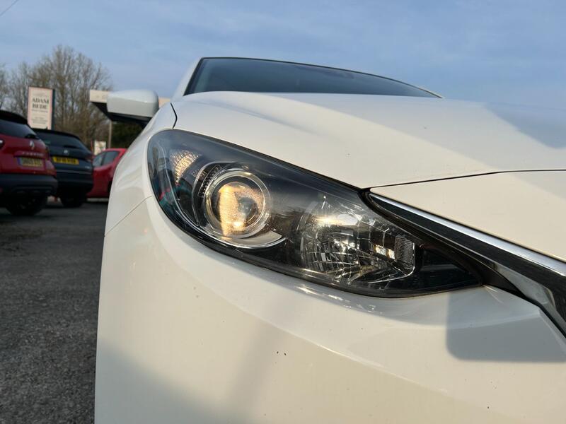 MAZDA MAZDA3