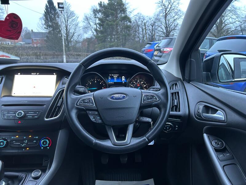 FORD FOCUS