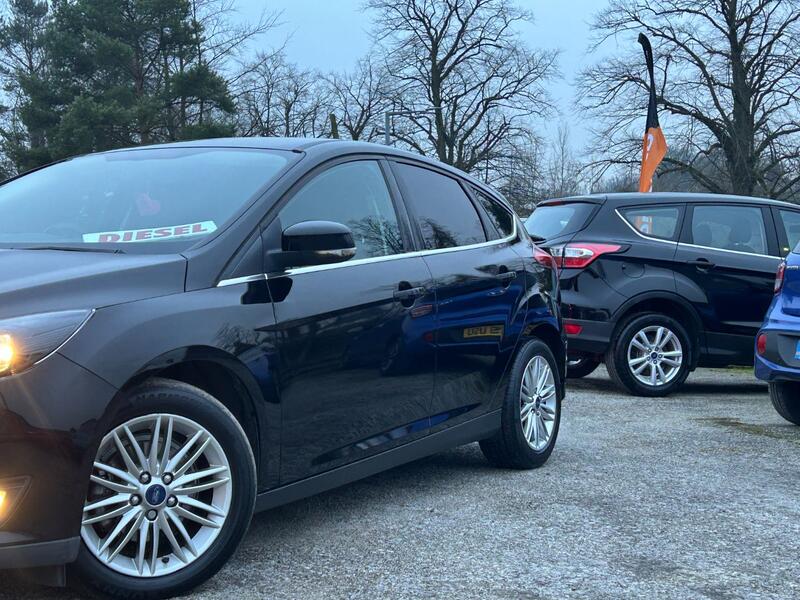 FORD FOCUS