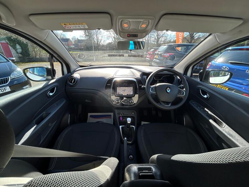 RENAULT CAPTUR