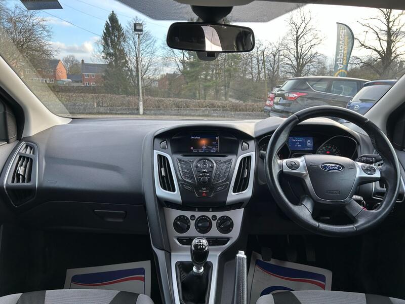 FORD FOCUS