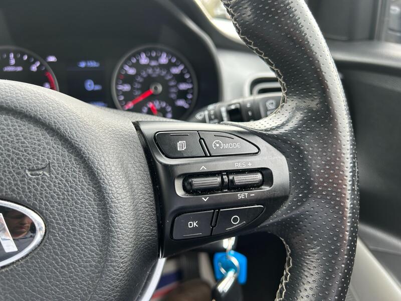 KIA STONIC