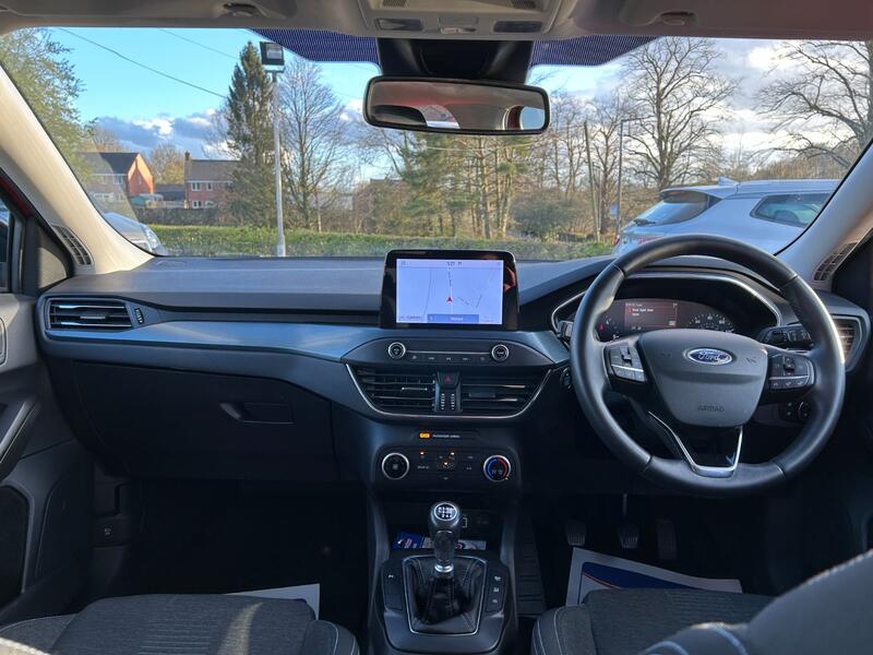 FORD FOCUS