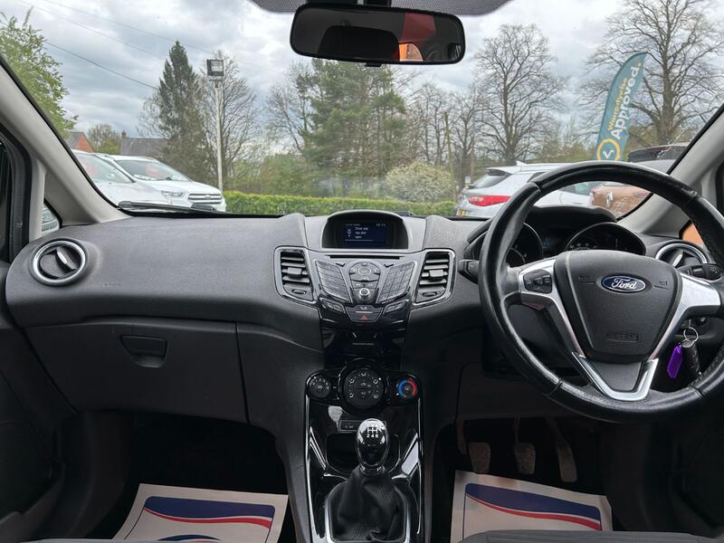 FORD FIESTA