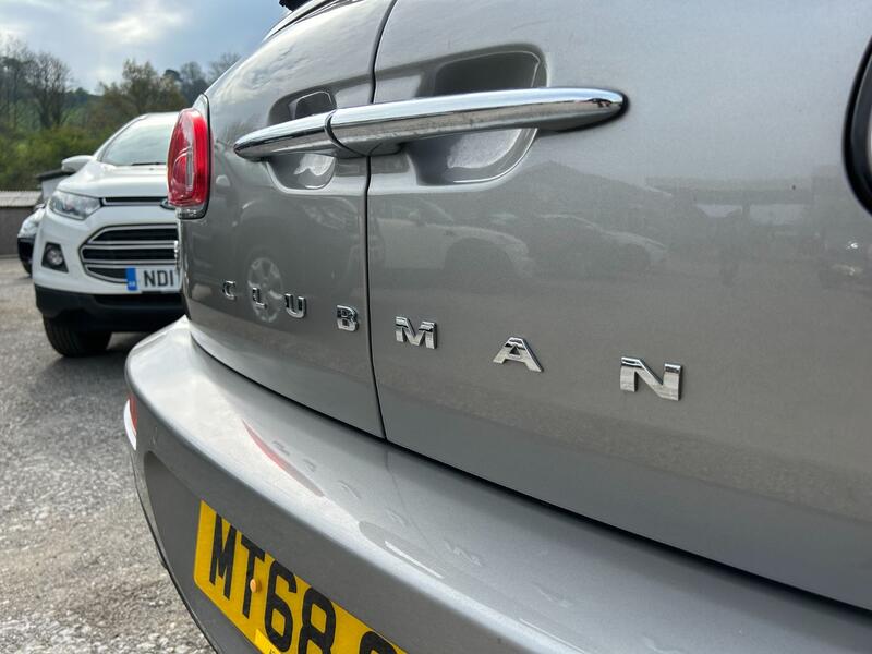 MINI CLUBMAN