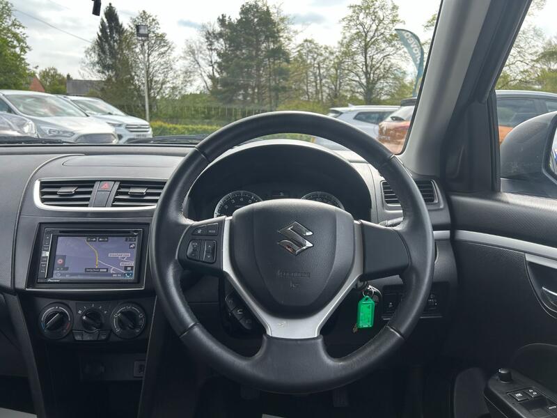 SUZUKI SWIFT