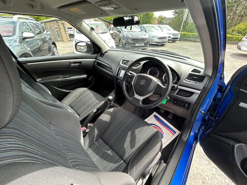 SUZUKI SWIFT