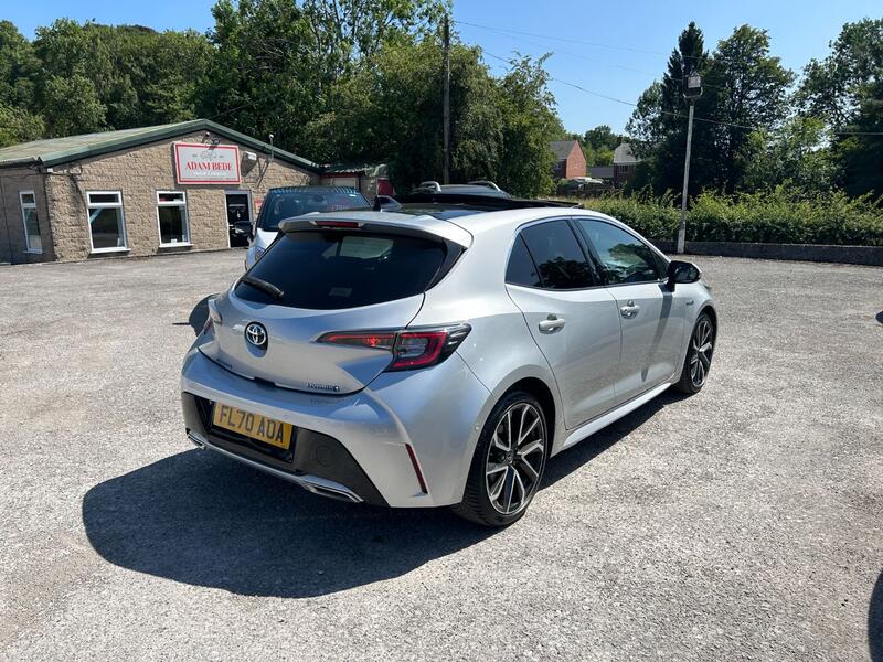 TOYOTA COROLLA