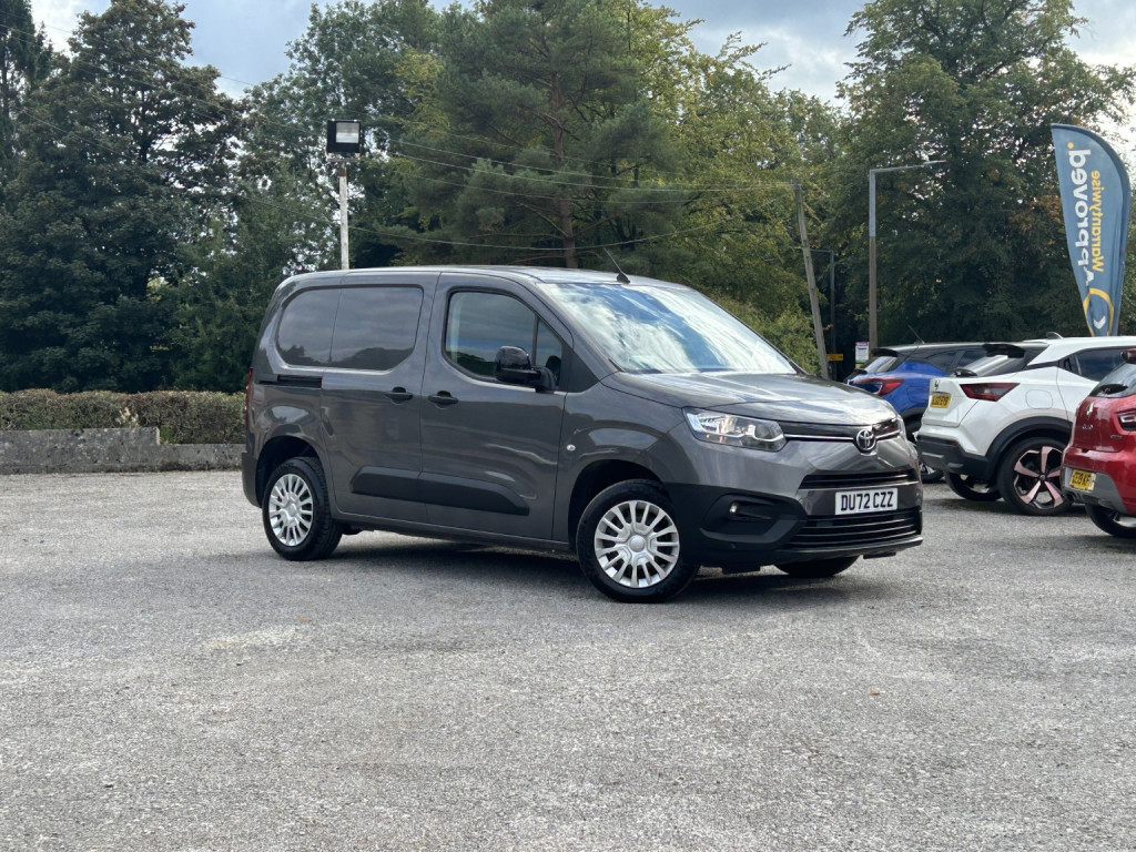 2022 Toyota Proace CITY